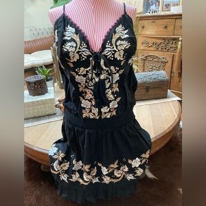Venus embroidered mini dress Large